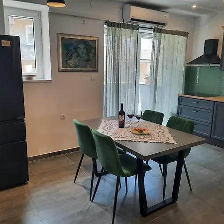 Home Apartment